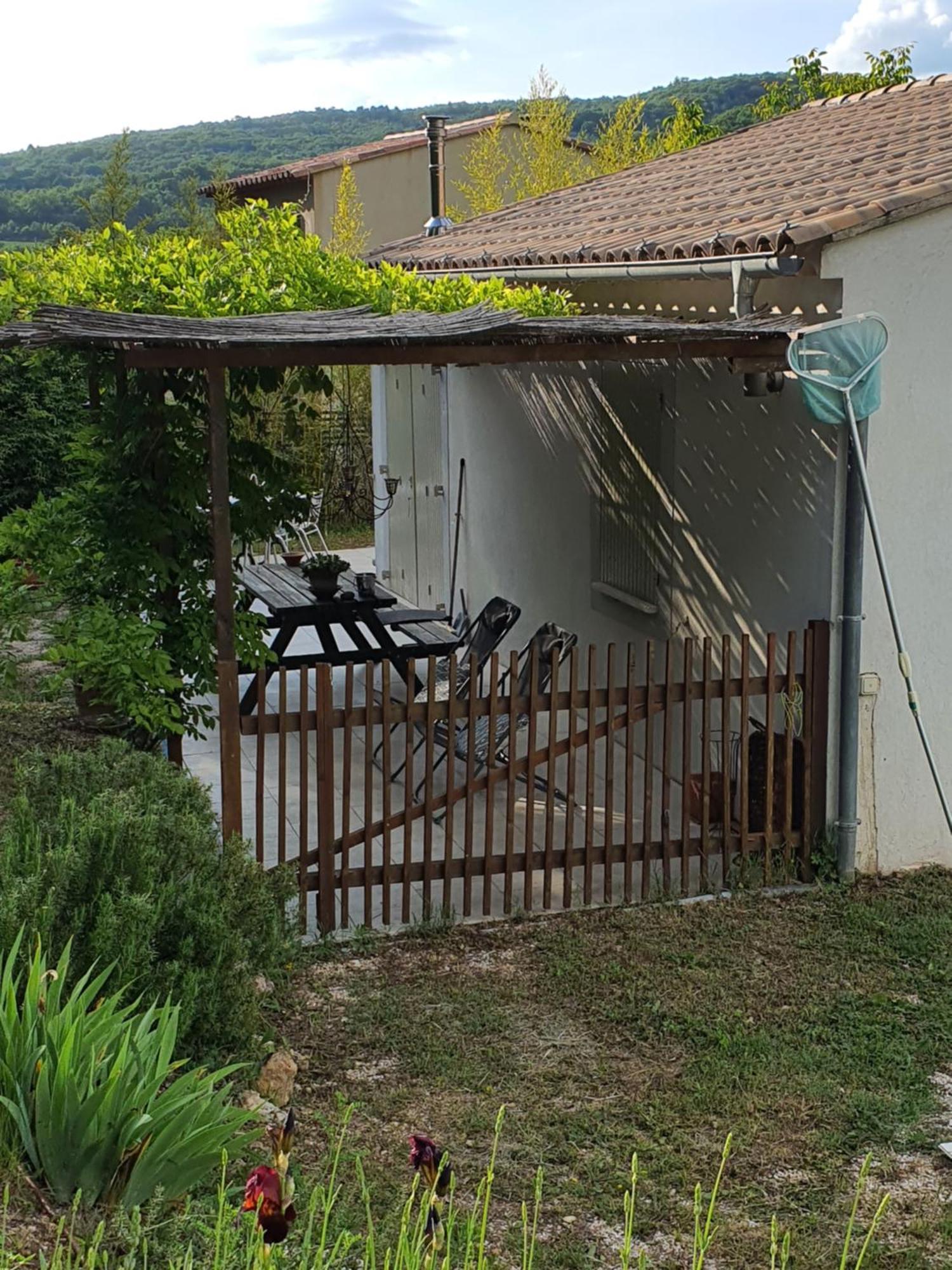 Gite Hanna En Luberon - Le Boisset De St Martin De Castillon Saint-Martin-de-Castillon Экстерьер фото